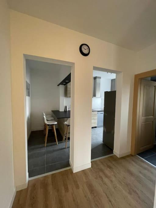 Mulhouse, Urban Family Nest Apartment Luaran gambar