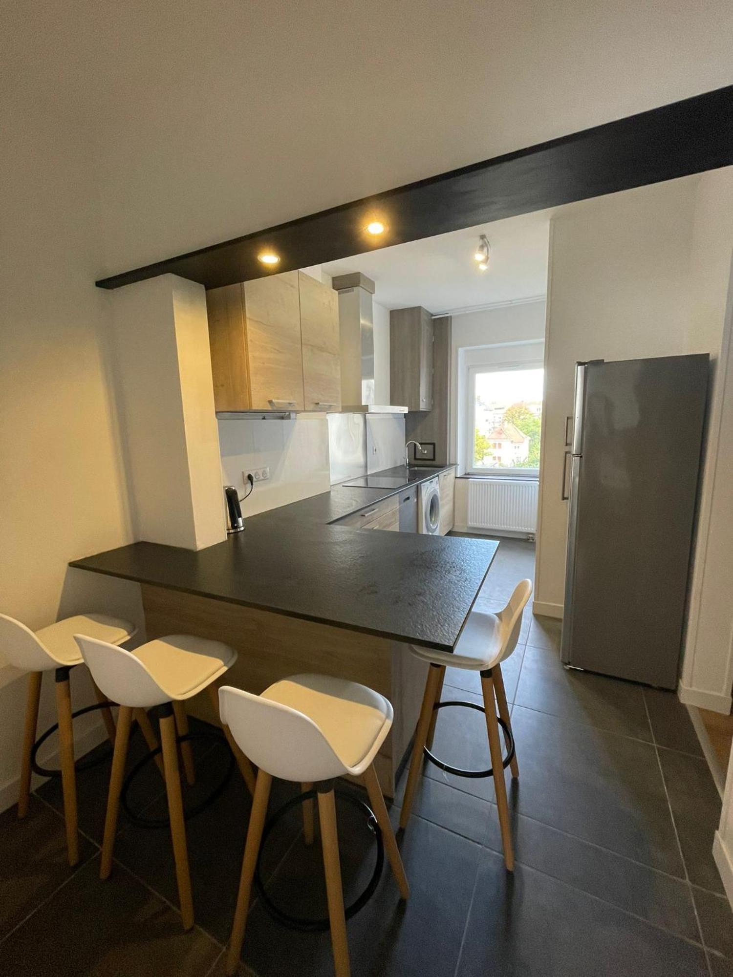 Mulhouse, Urban Family Nest Apartment Luaran gambar
